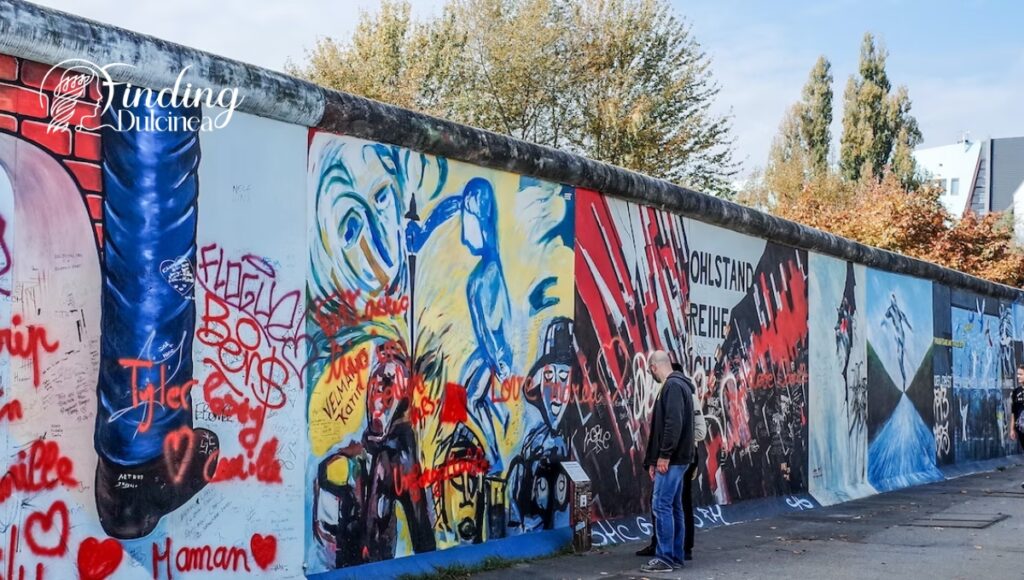 Chronicles of History on Berlin Walls– Various Artists at East Side Gallery